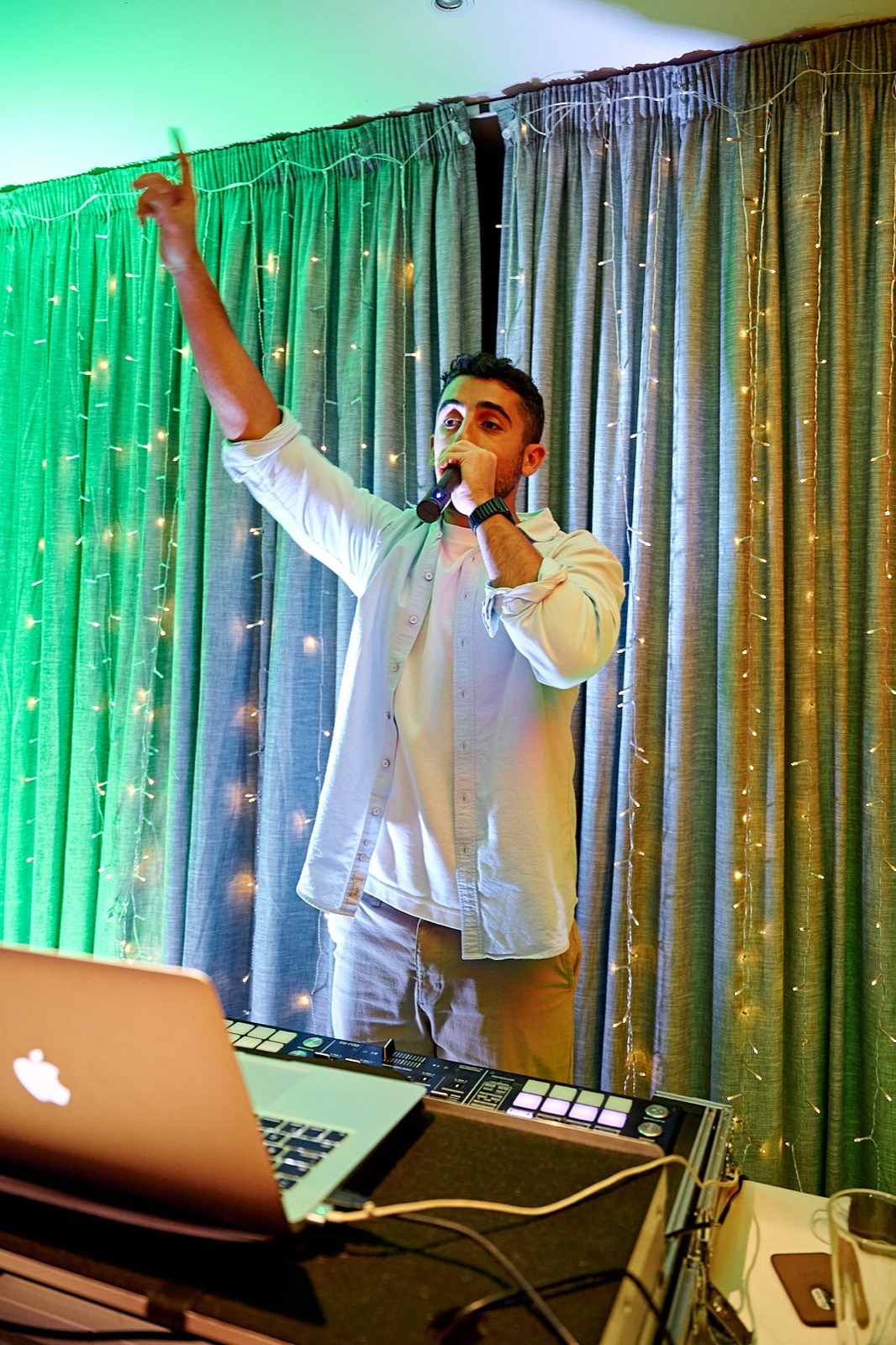Hands up on the dance floor